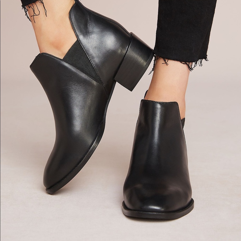 Seychelles offstage Chelsea boot